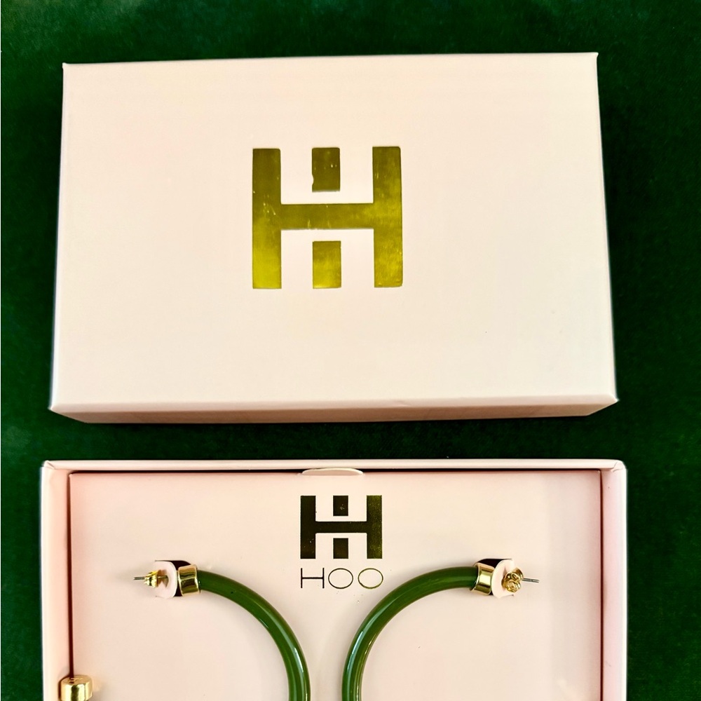 HOO Hoops, dark olive green w/gold tone trim. Beautiful. New in box. Mint!